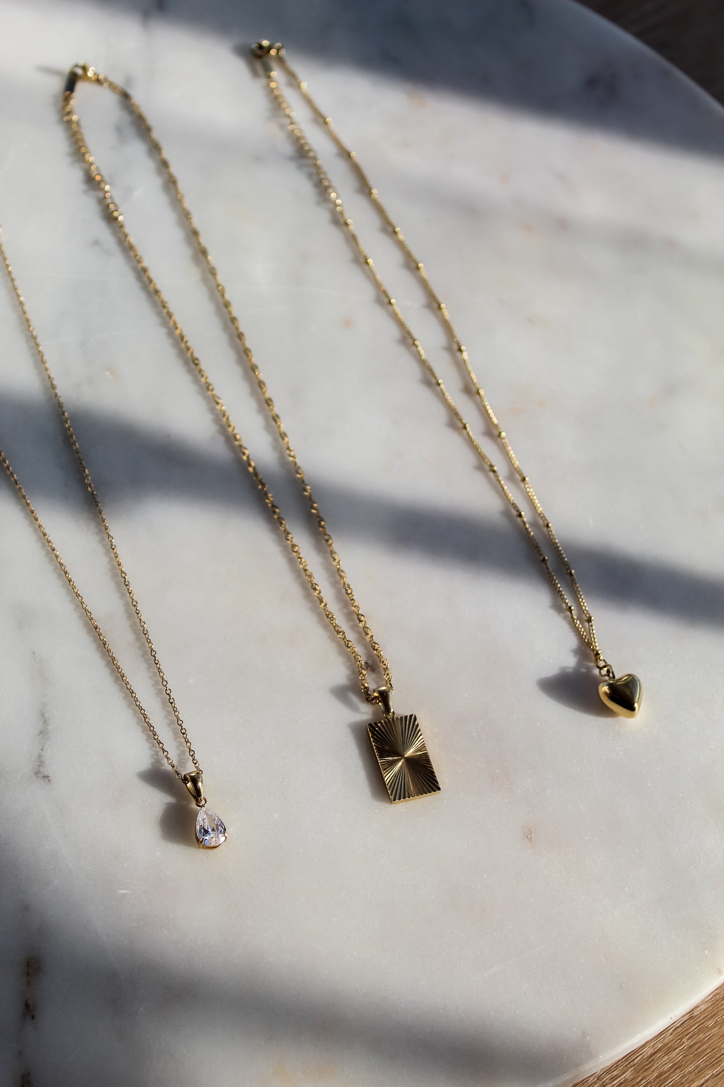 Teardrop Pendant Necklace